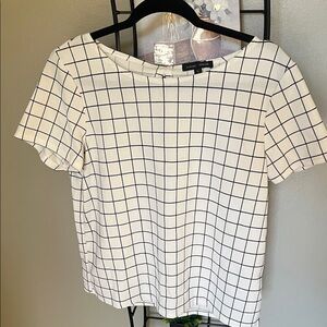 Ann Taylor White and Black Checkered Short Sleeve Top
